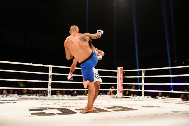 FFC 24: Check out Neves’ brutal KO (VIDEO)