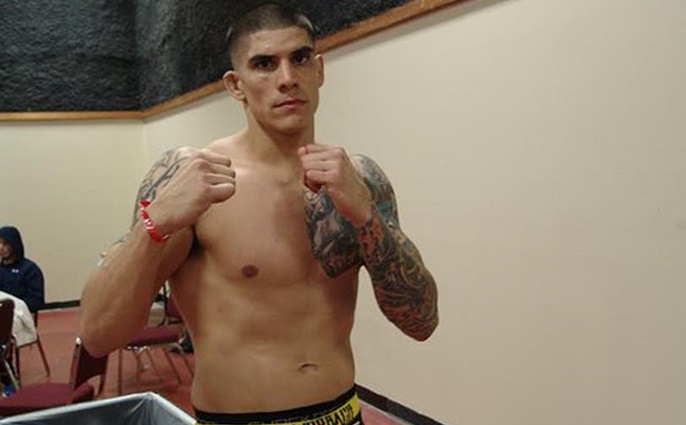 Narvaez injured, Villefort gets title shot