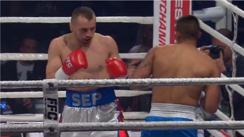 Sep makes his boxing pro debut with a 1st round KO win!